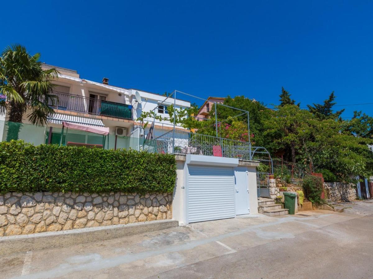 Apartments Adrasteja Dramalj Exterior photo